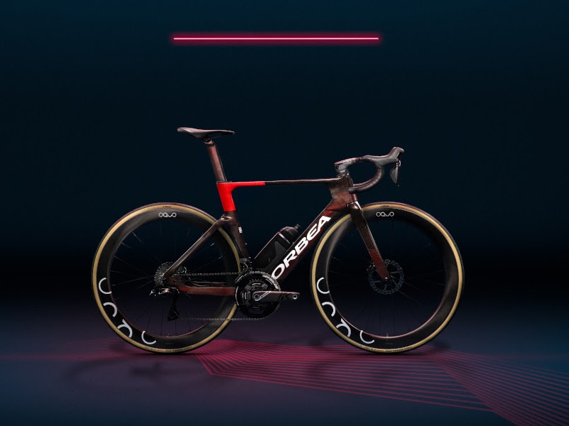 Orbea revela la nueva gráfica de Lotto para 2025 