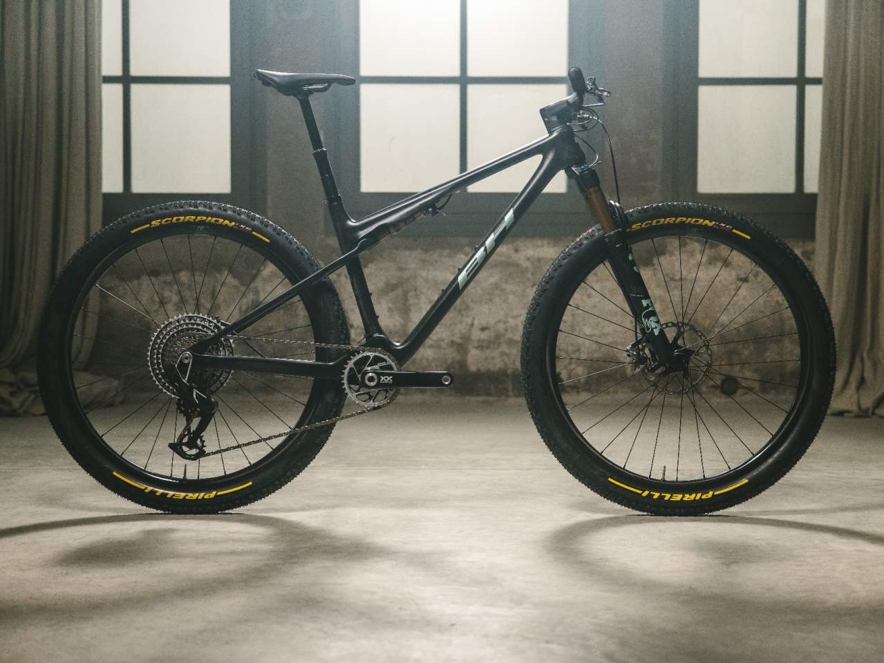 BH Lynx SLS, una eficaz bici rígida con control de una doble suspensión 